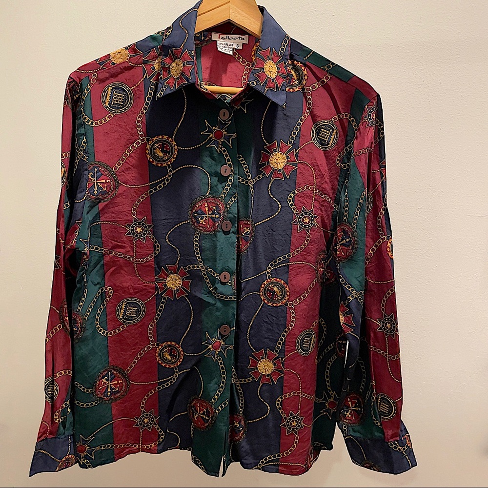 Long sleeves collared blouse